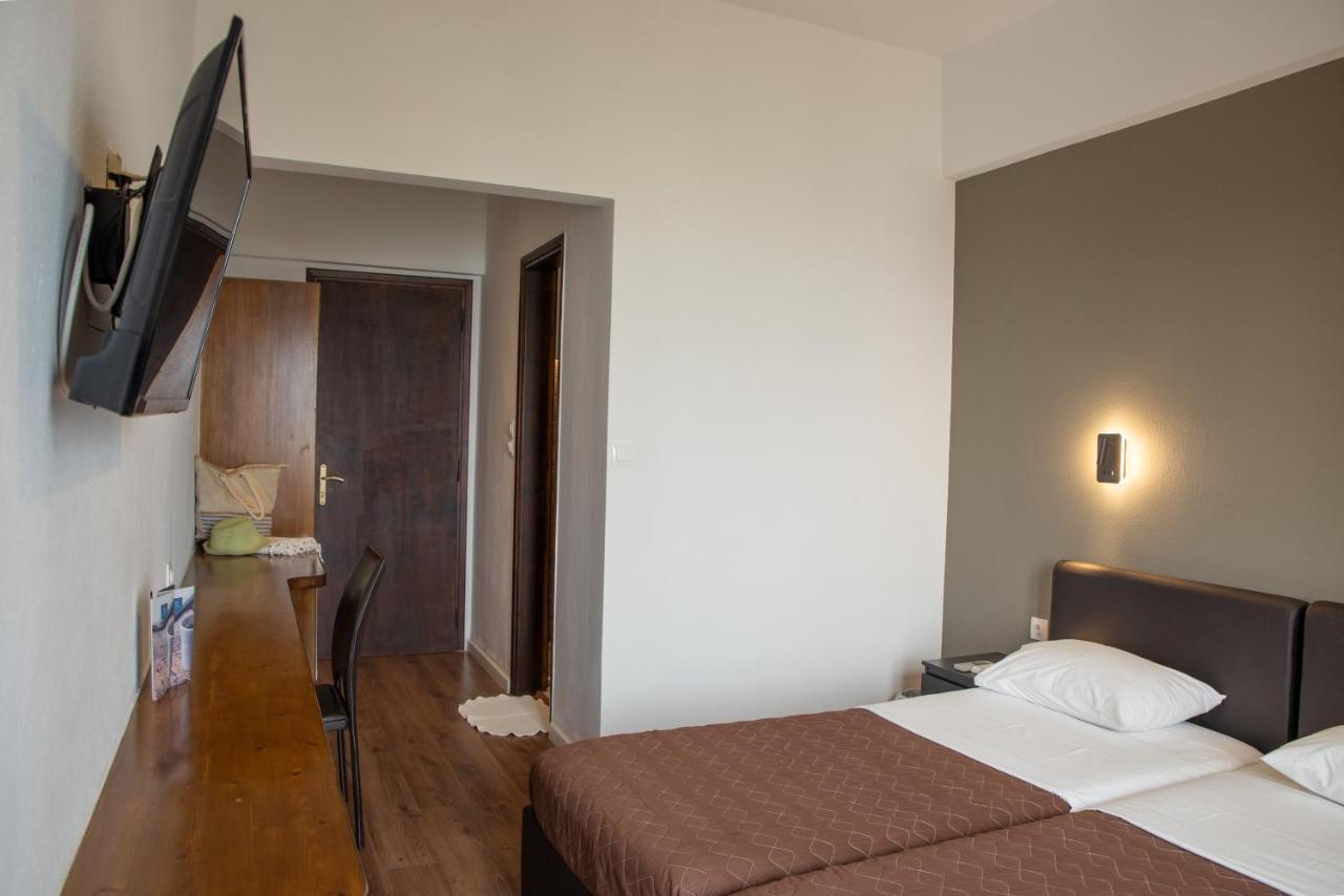 Hotel Cleopatra 코레프토 외부 사진